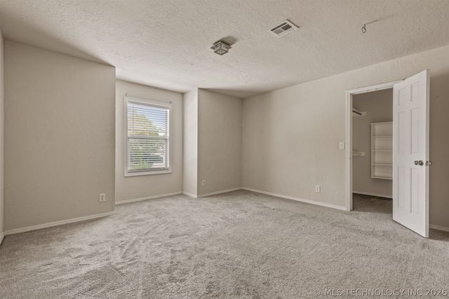 7547 S Urbana Avenue, Tulsa, OK 74136