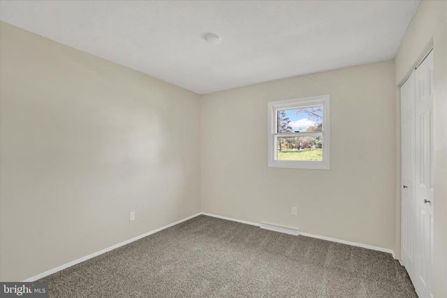 2700 THORNBRIDGE RD E, York, PA 17408