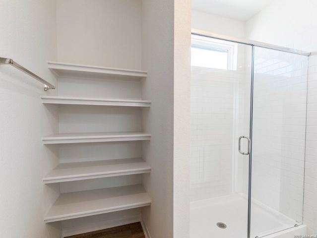 11130 Hollinger, Converse, TX 78109