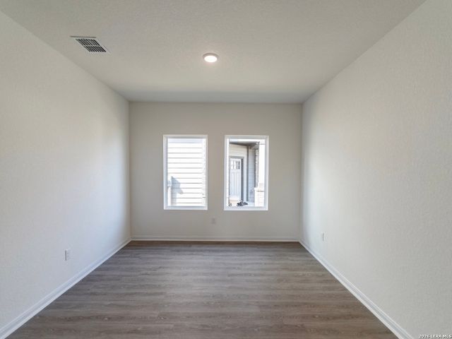 11130 Hollinger, Converse, TX 78109