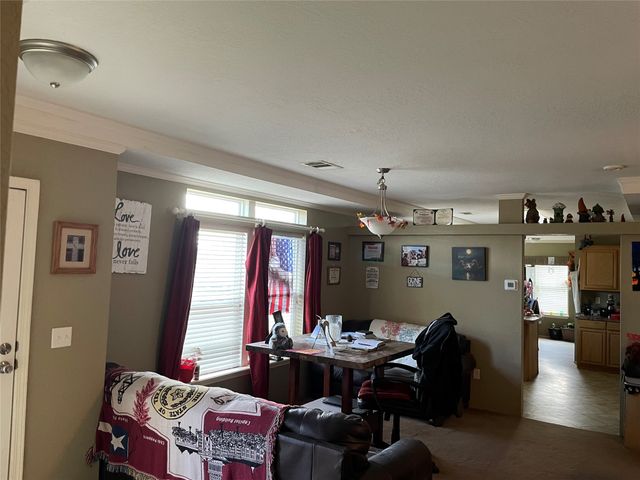 5615 Vz County Road 1222, Grand Saline, TX 75140