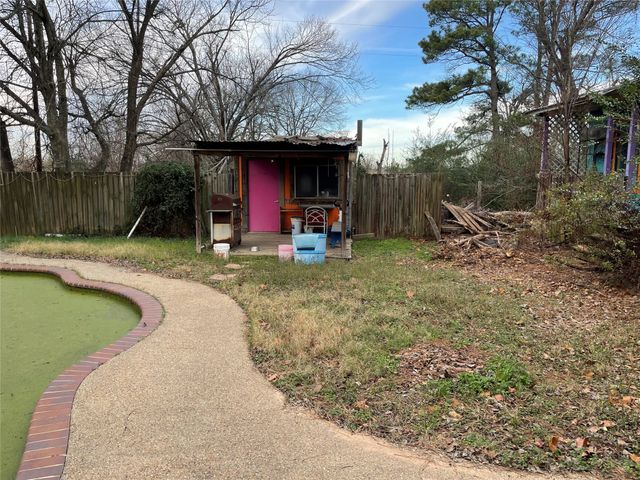 5615 Vz County Road 1222, Grand Saline, TX 75140