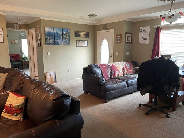 5615 Vz County Road 1222, Grand Saline, TX 75140