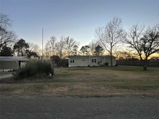 5615 Vz County Road 1222, Grand Saline, TX 75140
