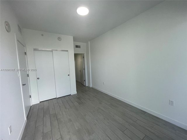 321 NE 26th Street 512, Miami, FL 33137