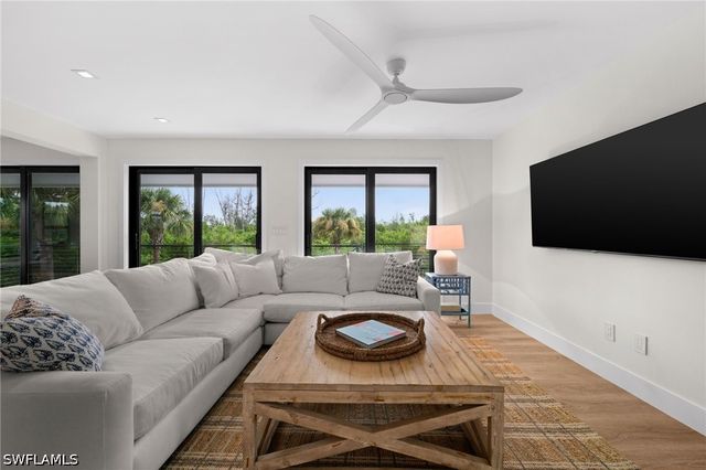 1854 Ibis LN, Sanibel, FL 33957