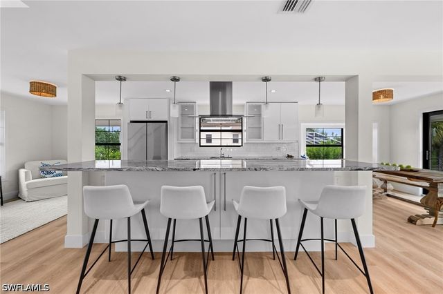 1854 Ibis LN, Sanibel, FL 33957