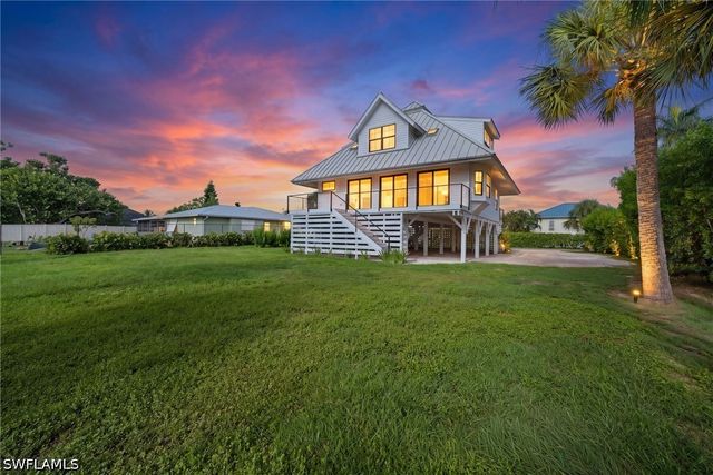 1854 Ibis LN, Sanibel, FL 33957