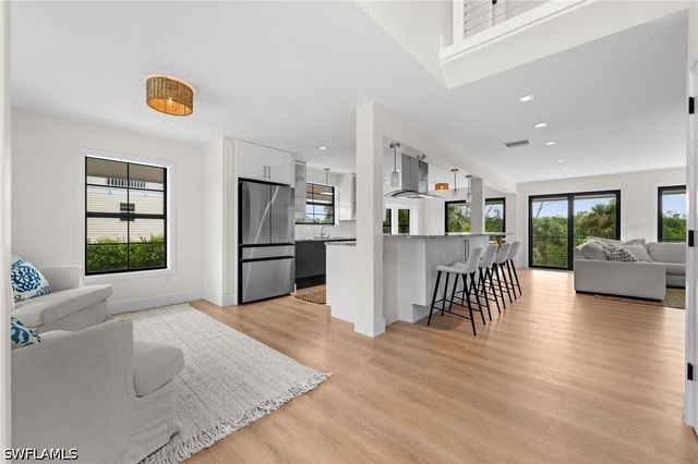 1854 Ibis LN, Sanibel, FL 33957