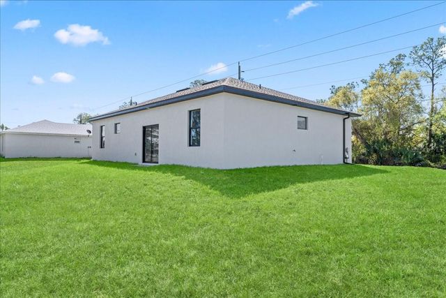 2507 E 15TH STREET, Lehigh Acres, FL 33972