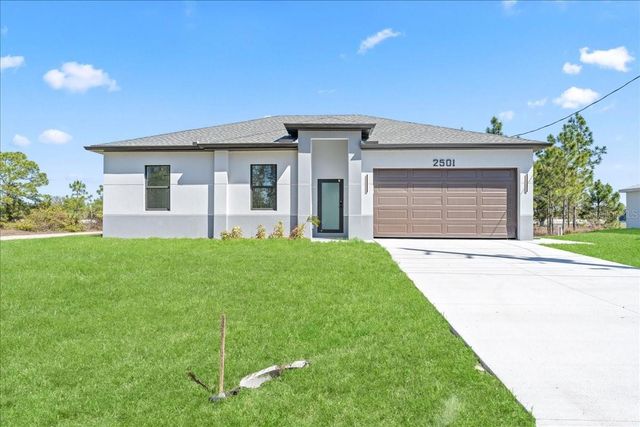 2507 E 15TH STREET, Lehigh Acres, FL 33972