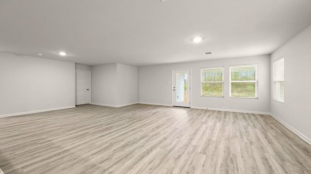 7942 CLOVE PASTURE DR, Millington, TN 38053
