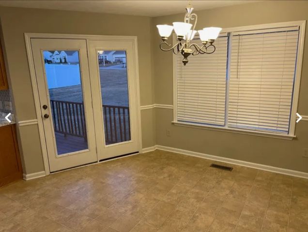 1604 Baucom Dr, Columbia, TN 38401