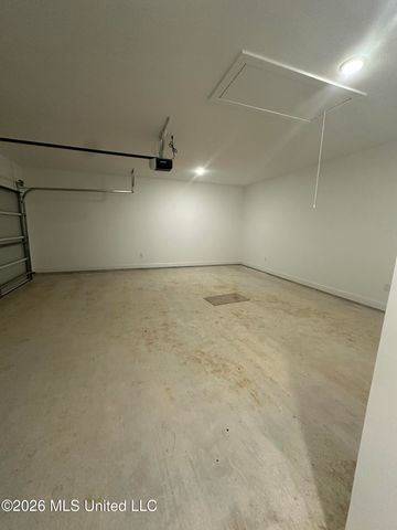 385 Aurora Circle, Canton, MS 39046