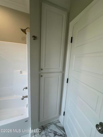 385 Aurora Circle, Canton, MS 39046