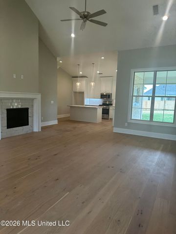 385 Aurora Circle, Canton, MS 39046