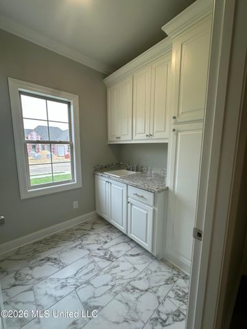 385 Aurora Circle, Canton, MS 39046