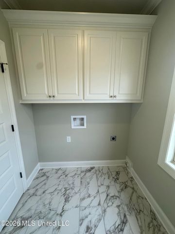 385 Aurora Circle, Canton, MS 39046