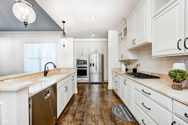 12697 Treaty Line Street, Carmel, IN 46032