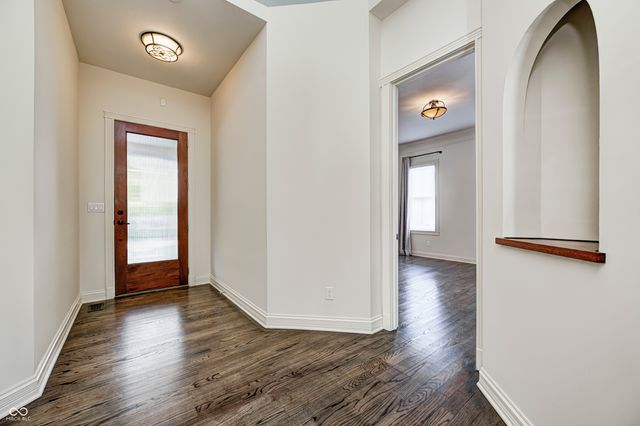 12697 Treaty Line Street, Carmel, IN 46032