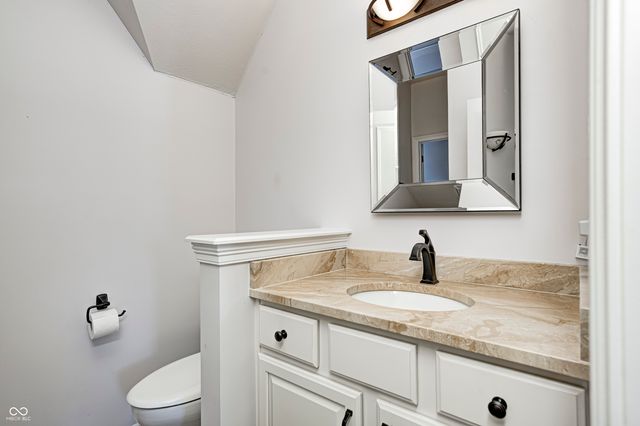 12697 Treaty Line Street, Carmel, IN 46032