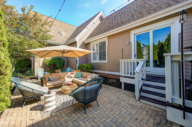 12697 Treaty Line Street, Carmel, IN 46032