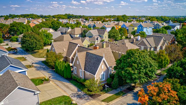 12697 Treaty Line Street, Carmel, IN 46032