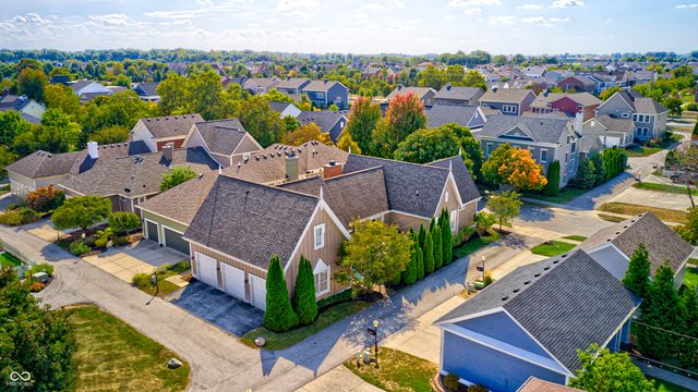 12697 Treaty Line Street, Carmel, IN 46032