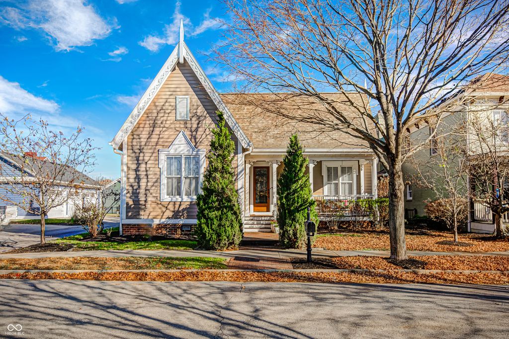 12697 Treaty Line Street, Carmel, IN 46032