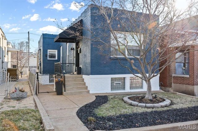 5510 Botanical Avenue, St Louis, MO 63110