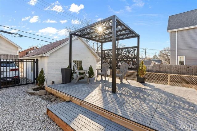 5510 Botanical Avenue, St Louis, MO 63110