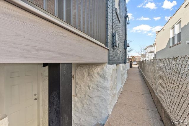 5510 Botanical Avenue, St Louis, MO 63110