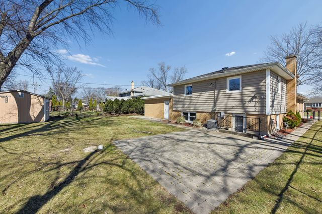 604 S Edward Street, Mount Prospect, IL 60056