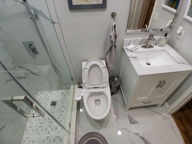 6421 SW 56th St, South Miami, FL 33155