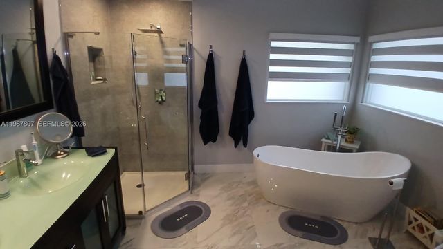 6421 SW 56th St, South Miami, FL 33155