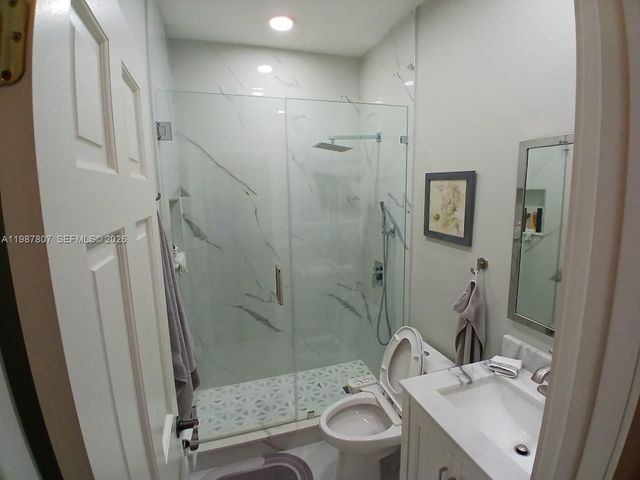 6421 SW 56th St, South Miami, FL 33155