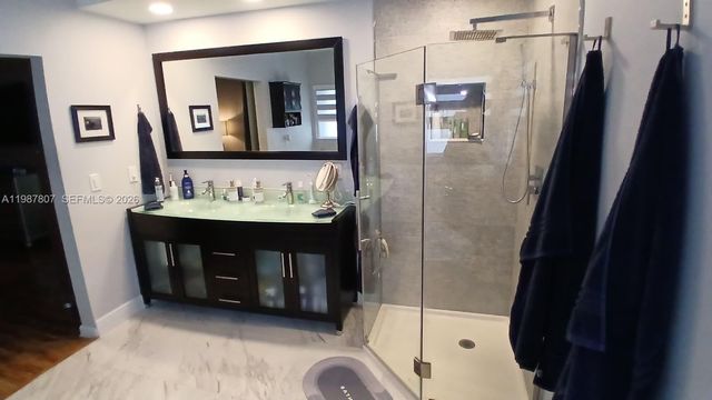 6421 SW 56th St, South Miami, FL 33155