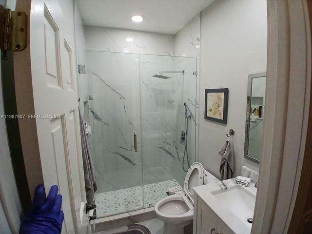 6421 SW 56th St, South Miami, FL 33155