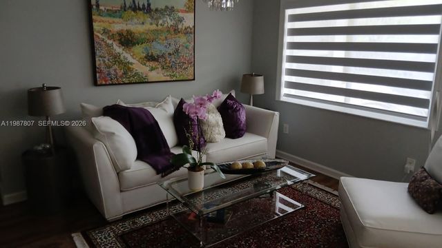 6421 SW 56th St, South Miami, FL 33155