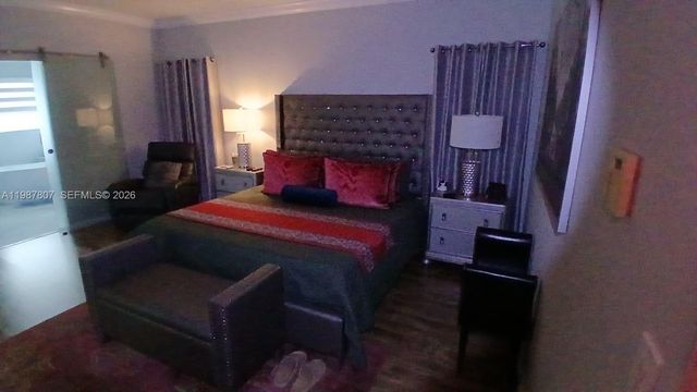 6421 SW 56th St, South Miami, FL 33155