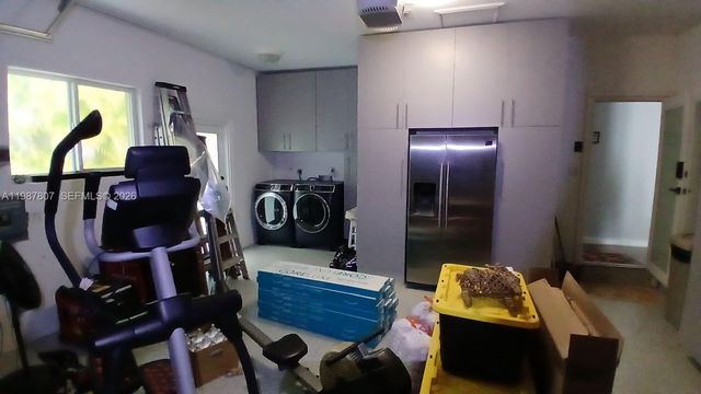 6421 SW 56th St, South Miami, FL 33155