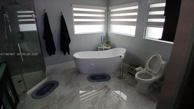 6421 SW 56th St, South Miami, FL 33155