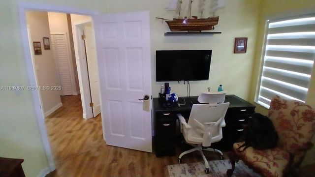 6421 SW 56th St, South Miami, FL 33155