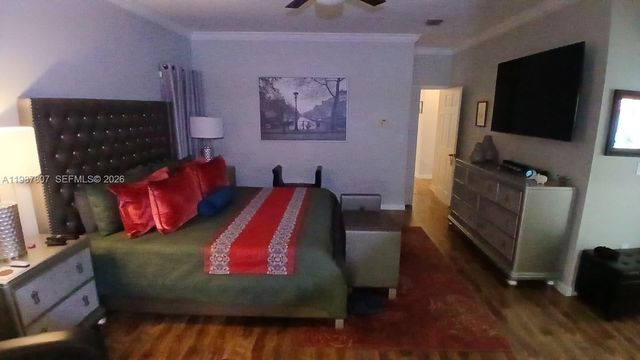 6421 SW 56th St, South Miami, FL 33155