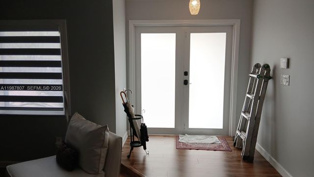 6421 SW 56th St, South Miami, FL 33155