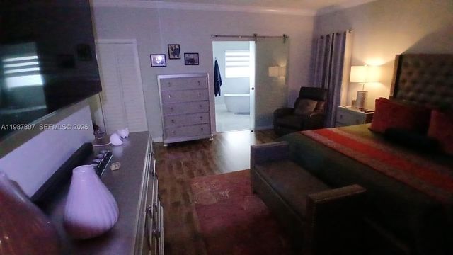 6421 SW 56th St, South Miami, FL 33155