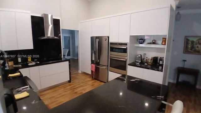 6421 SW 56th St, South Miami, FL 33155