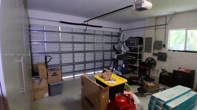 6421 SW 56th St, South Miami, FL 33155