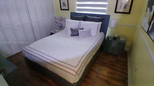 6421 SW 56th St, South Miami, FL 33155