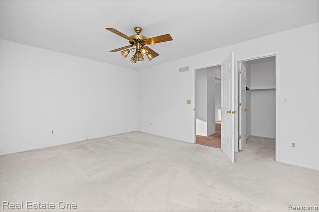 20640 Palm Meadow Drive, Clinton Township, MI 48036